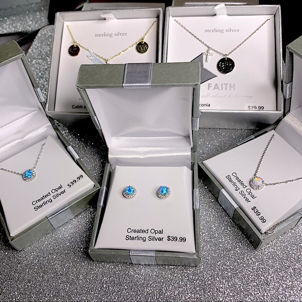 (5) Items new in lot OPal Earrings  and necklaces